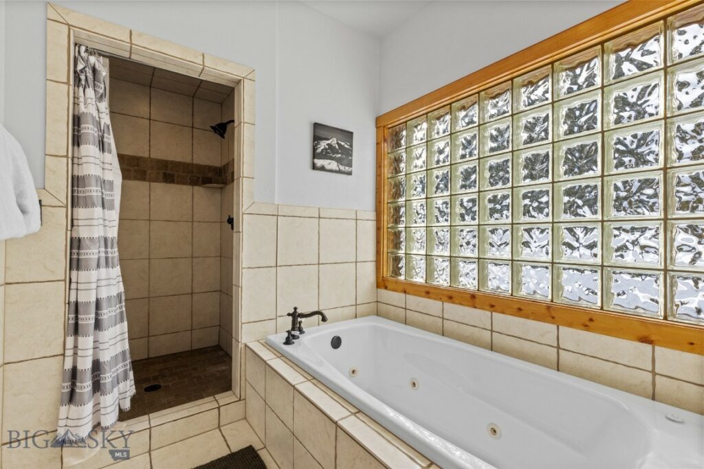 670 Antler Ridge, Big Sky MT 59716