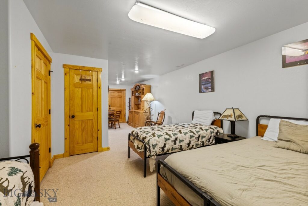 670 Antler Ridge, Big Sky MT 59716