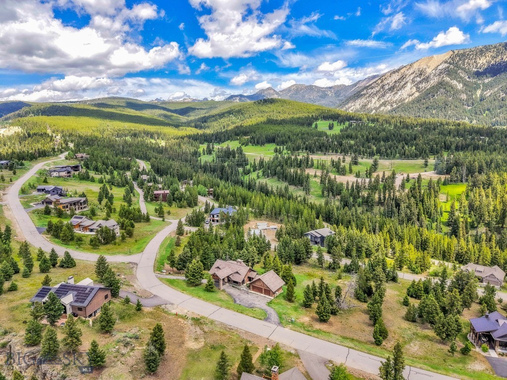 670 Antler Ridge, Big Sky MT 59716