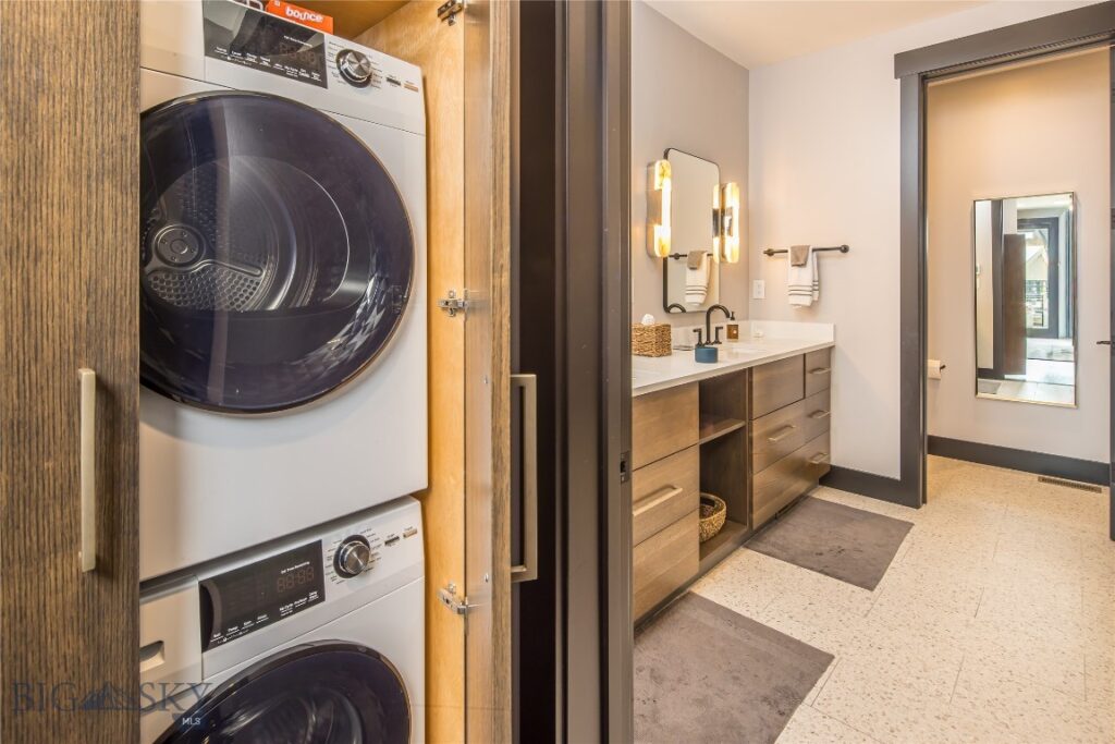 7 Upper Moose Hill, Big Sky MT 59716