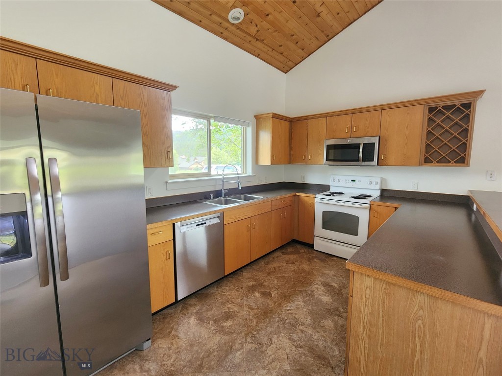 70 Candlelight Meadow Drive, Big Sky MT 59716