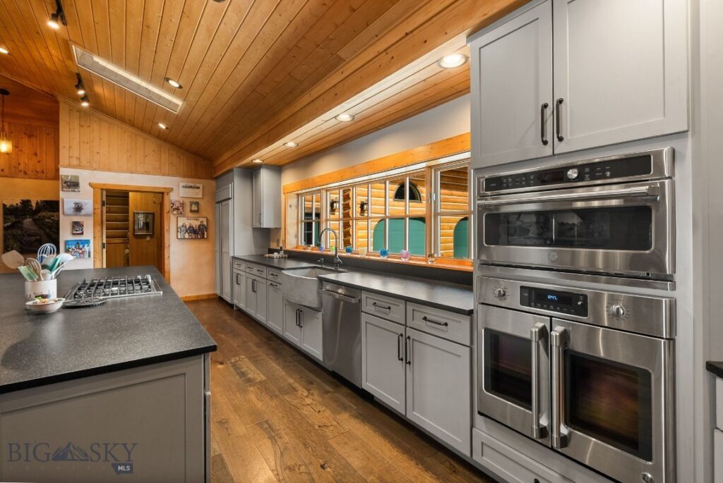 707 Crown Butte Road, Big Sky MT 59716