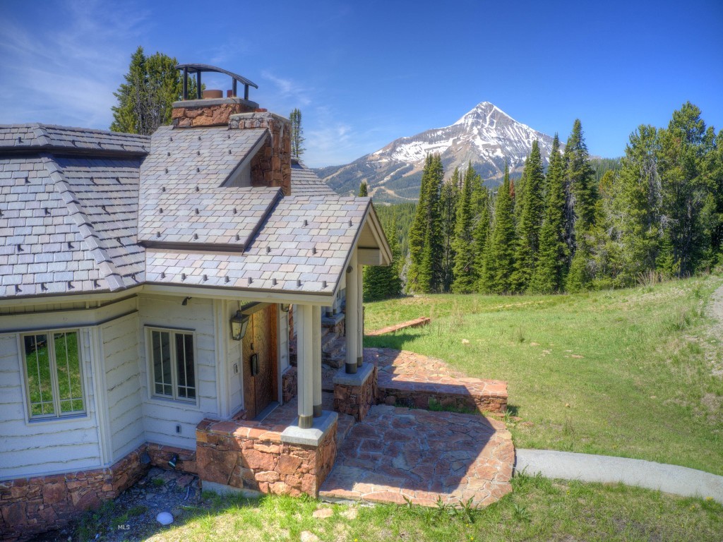 74 Upper Beehive Loop Road, Big Sky MT 59716