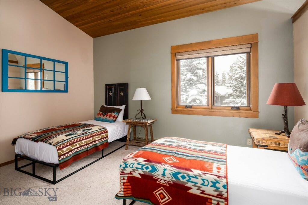 75 Rose Hip Circle, Big Sky MT 59716