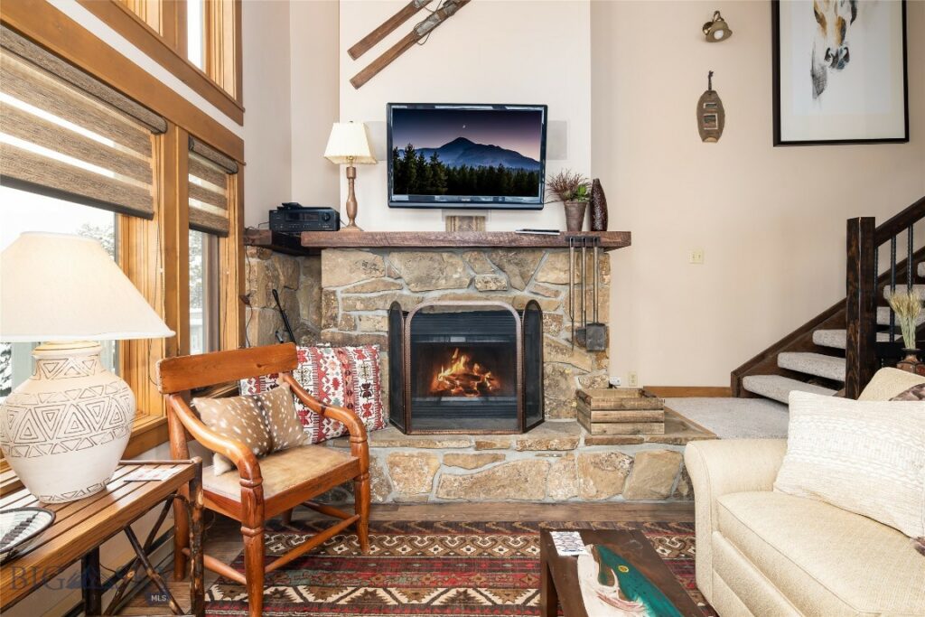 75 Rose Hip Circle, Big Sky MT 59716