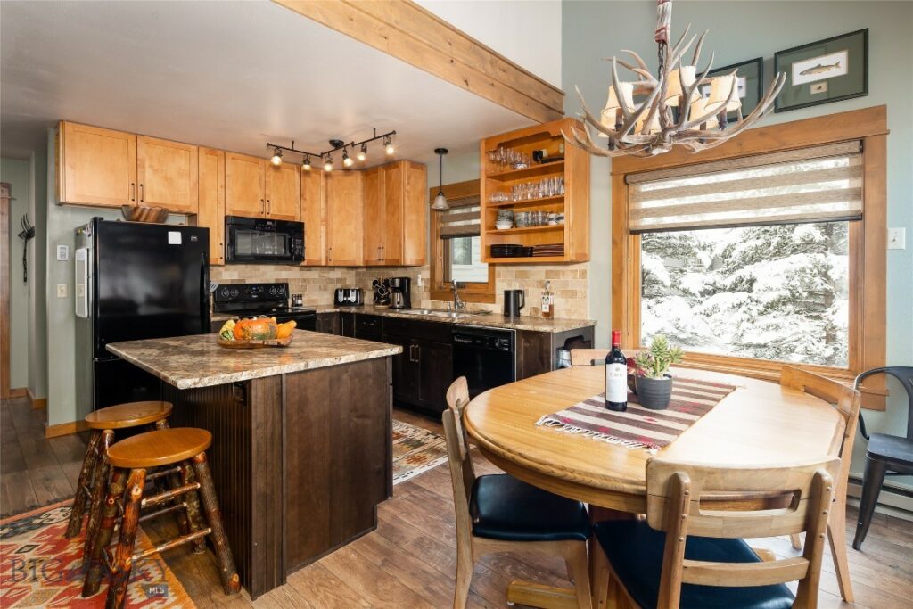 75 Rose Hip Circle, Big Sky MT 59716