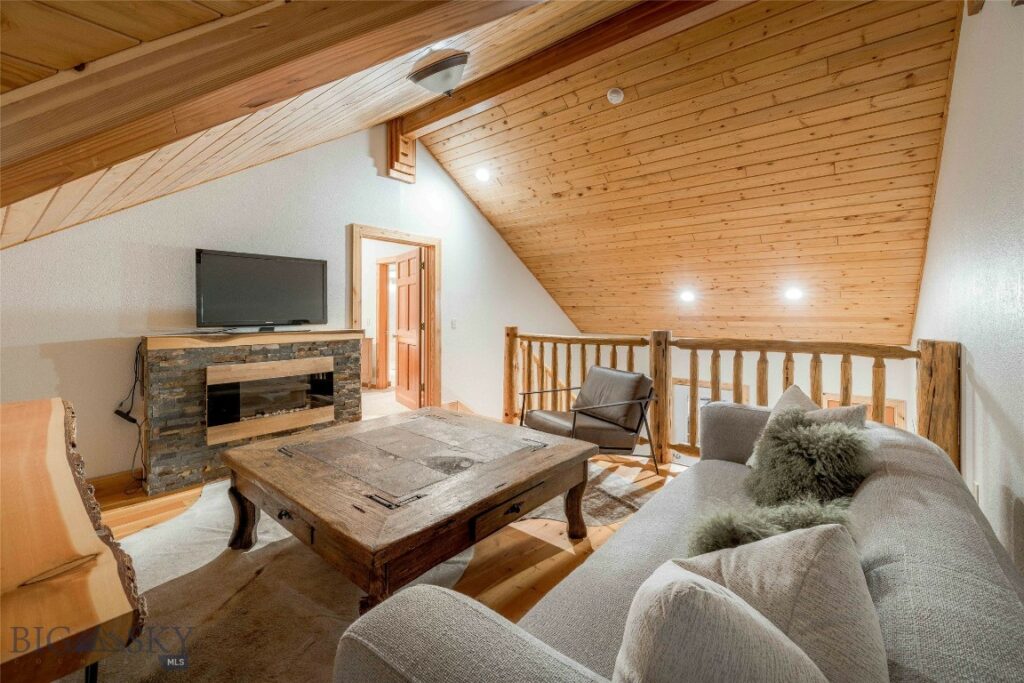 8 Ringneck Drive, Big Sky MT 59716