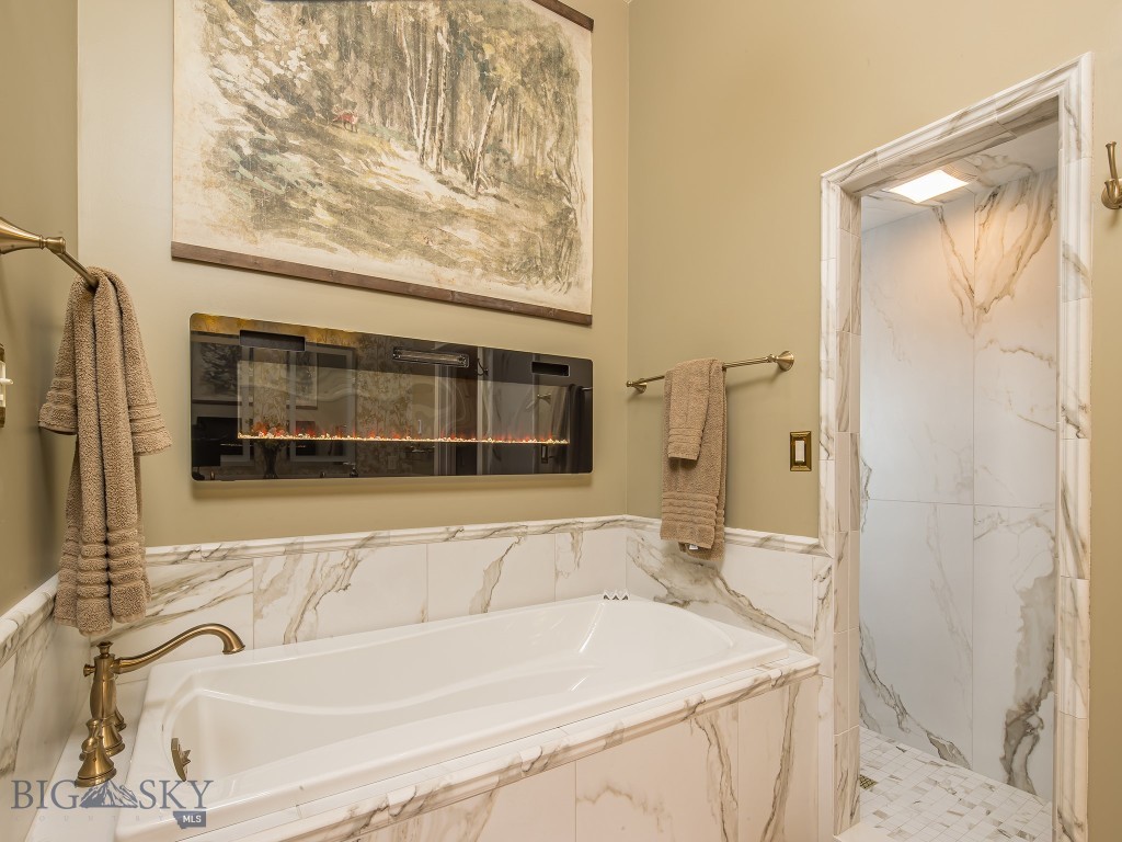 80 Crail Creek Court, Big Sky MT 59716