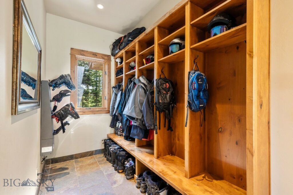 83 Peaks View Drive, Big Sky MT 59718