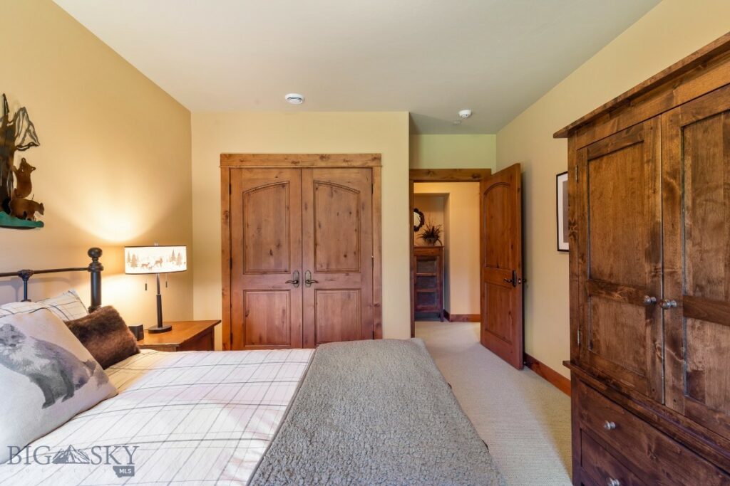 83 Peaks View Drive, Big Sky MT 59718