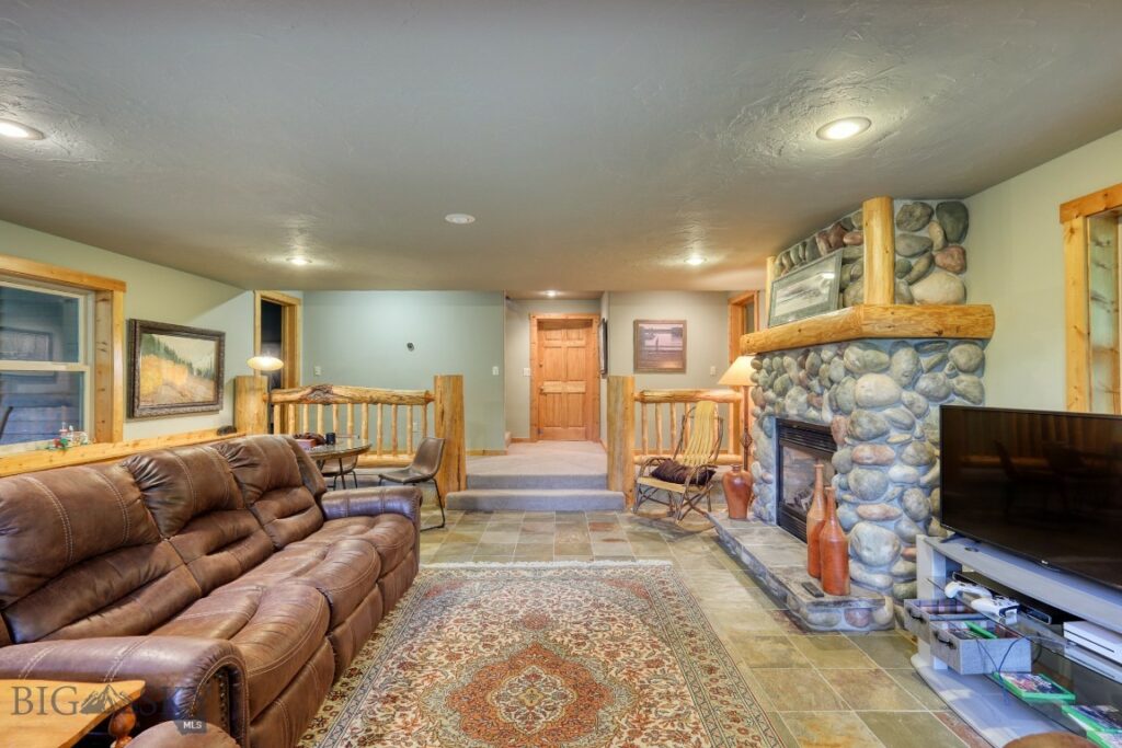 83 W Pine Cone Terrace, Big Sky MT 59716