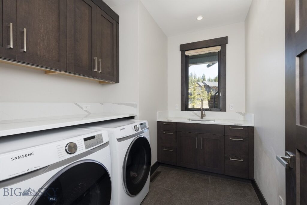85 North Outlook Loop, Big Sky MT 59716