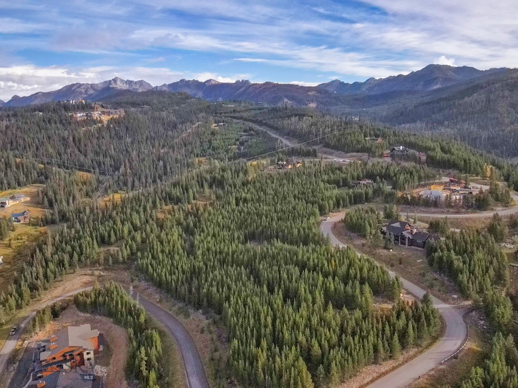 89 Summit View, Big Sky MT 59716
