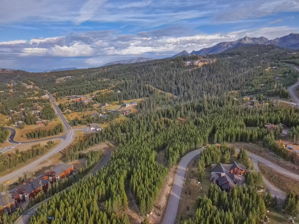 89 Summit View, Big Sky MT 59716