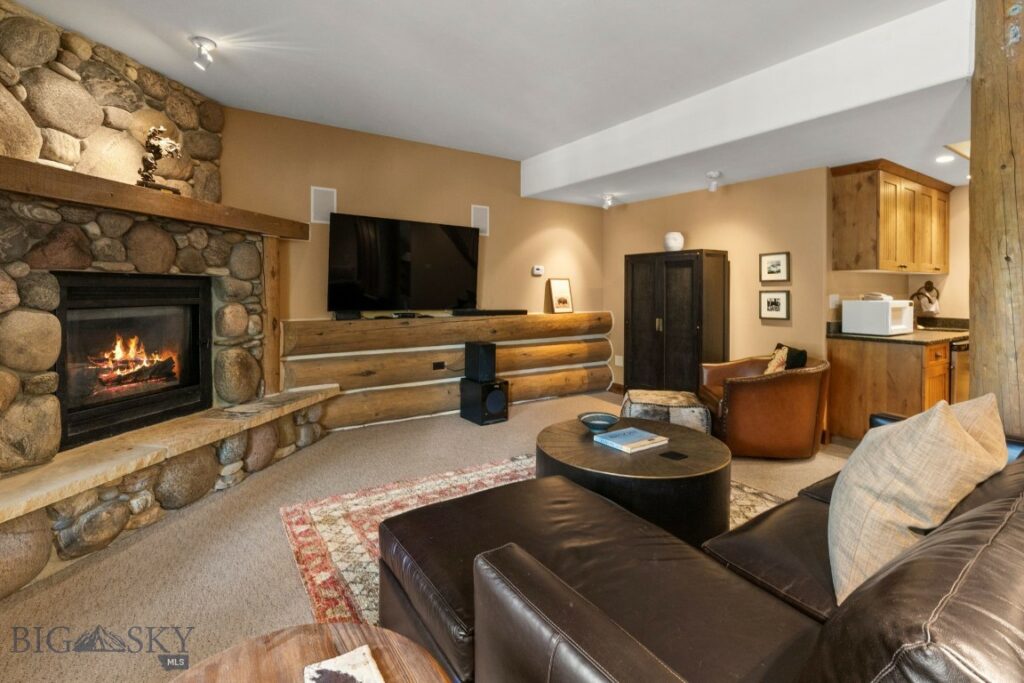 9 Manitou Loop, Big Sky MT 59716