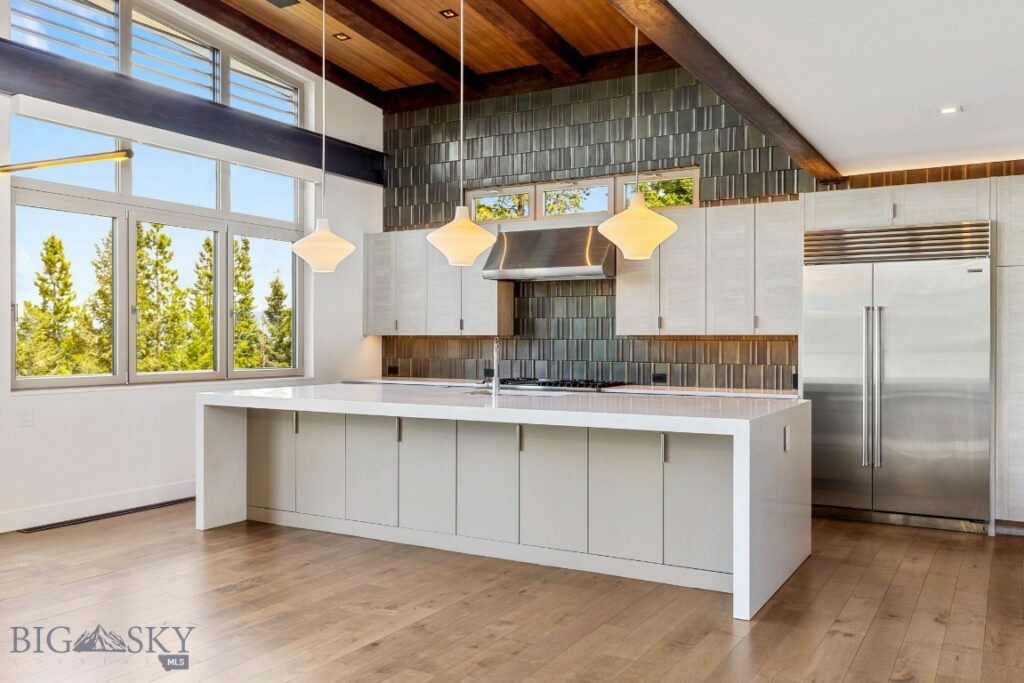 93 Goshawk Trail, Big Sky MT 59716
