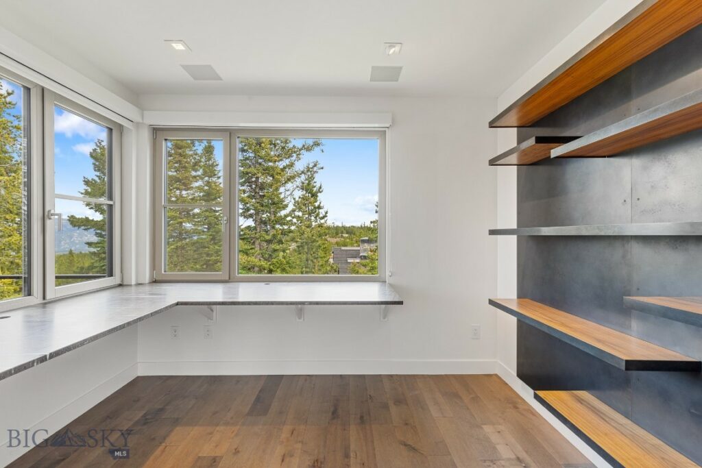 93 Goshawk Trail, Big Sky MT 59716