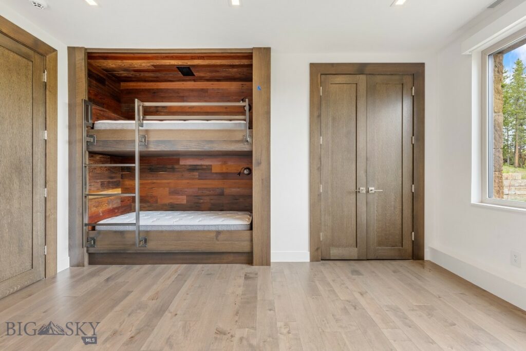 93 Goshawk Trail, Big Sky MT 59716