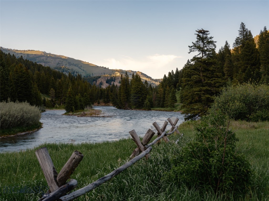 TBD Eagle View Trail, Ski Tip Glade Lot 16, Big Sky MT 59716