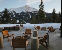 One&Only Moonlight Basing Landing