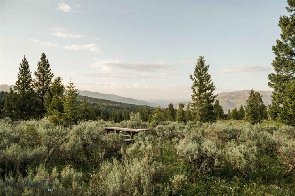 Lot 20 Charles Russell Loop, Big Sky MT 59716