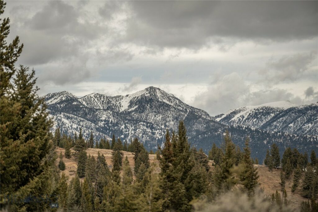 Lot 20 Charles Russell Loop, Big Sky MT 59716
