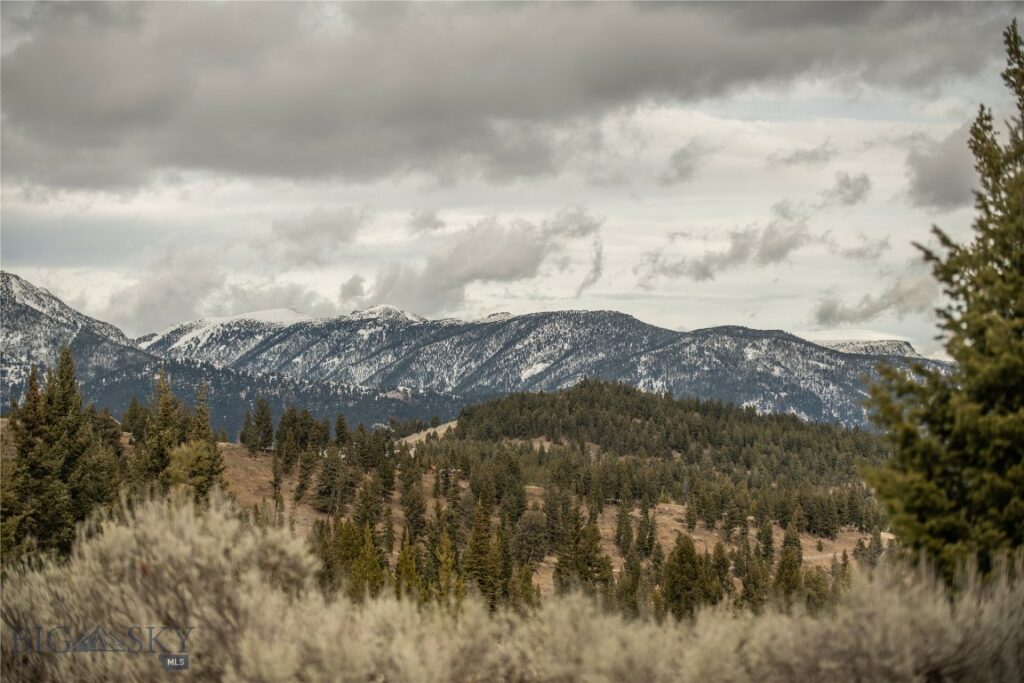 Lot 20 Charles Russell Loop, Big Sky MT 59716