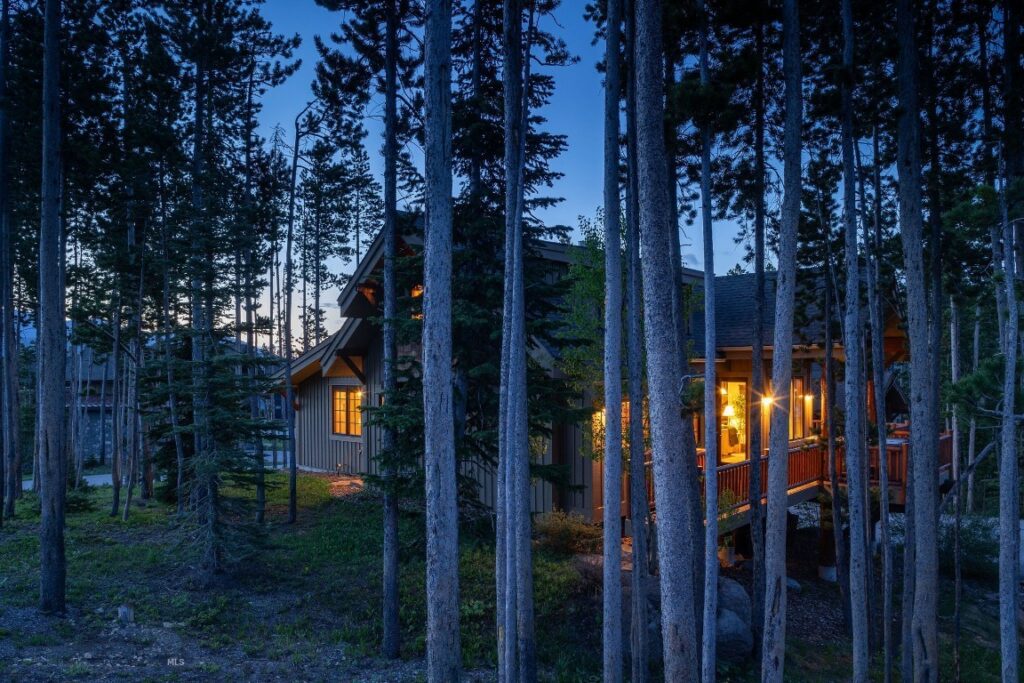 2 Happy Trails, Big Sky MT 59716