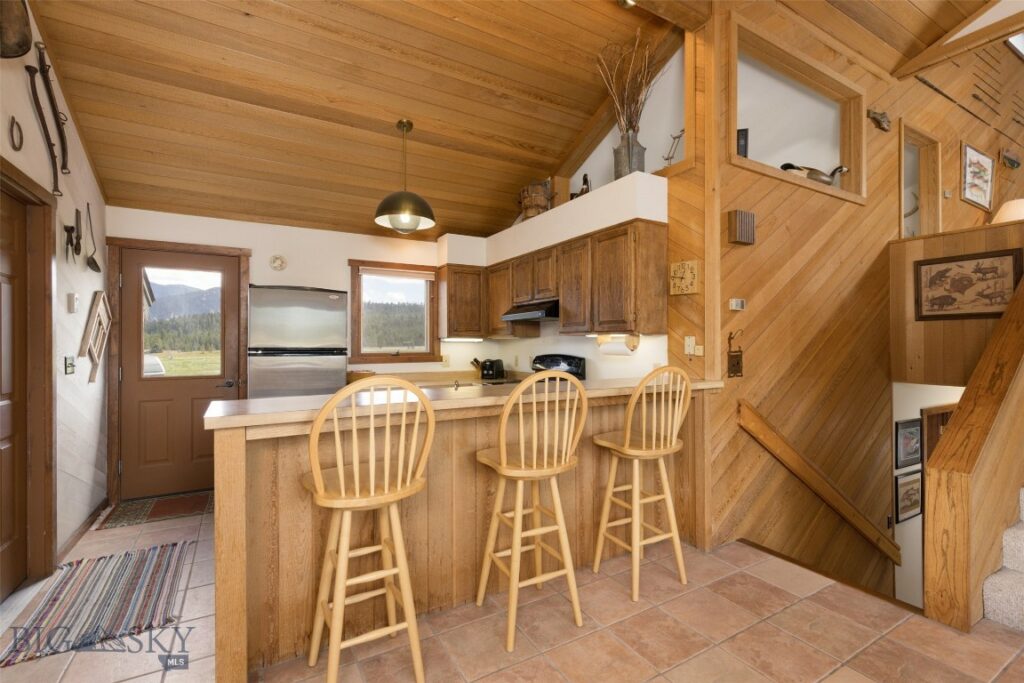 2120 Yellowtail, Big Sky MT 59716