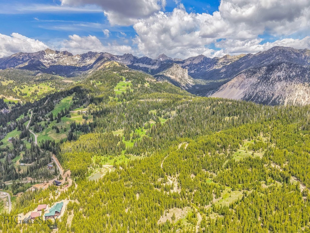 NHN Beehive Basin Road, Big Sky MT 59730
