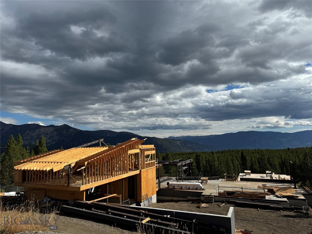 1195 EAGLE VIEW Trail, Big Sky MT 59716