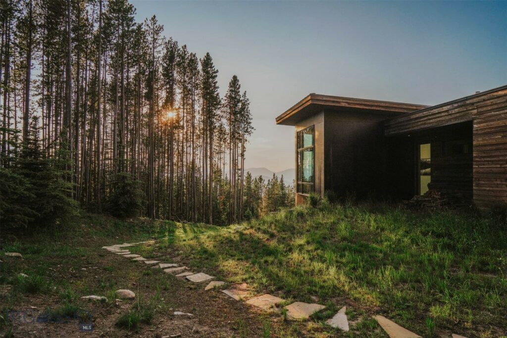 13 Black Moon Road, Big Sky MT 59716