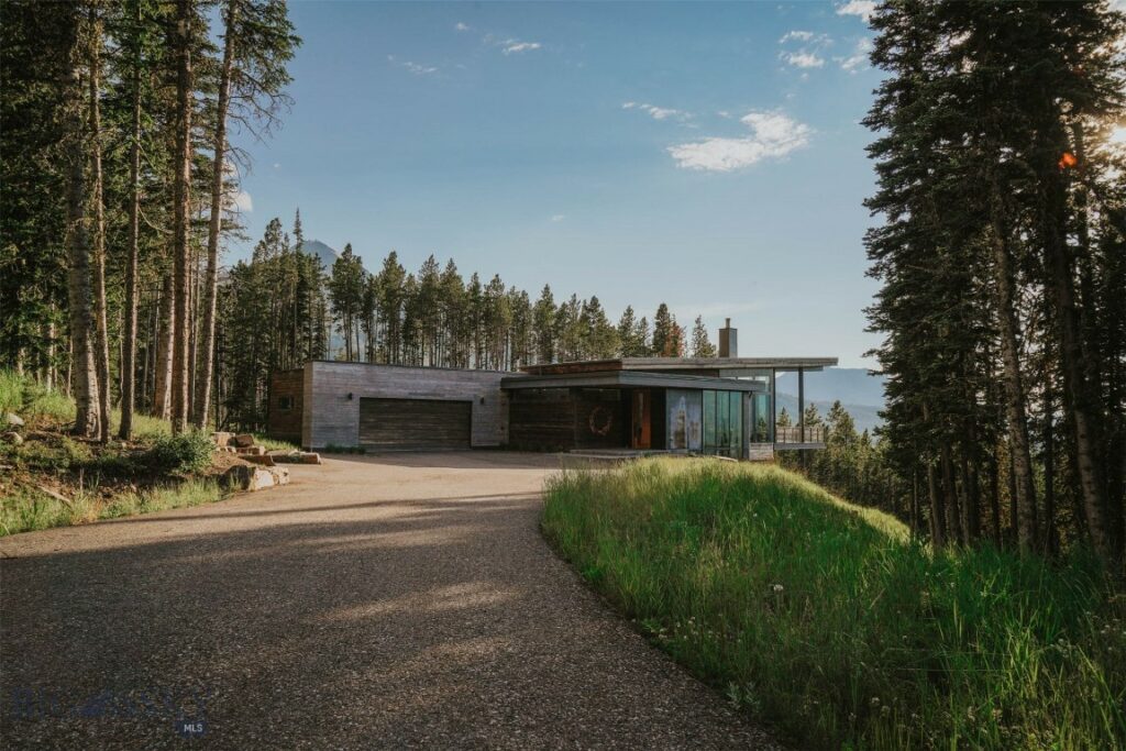13 Black Moon Road, Big Sky MT 59716