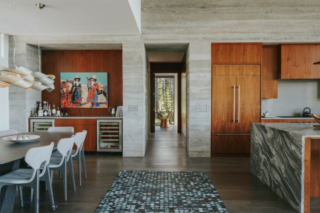 13 Black Moon Road, Big Sky MT 59716