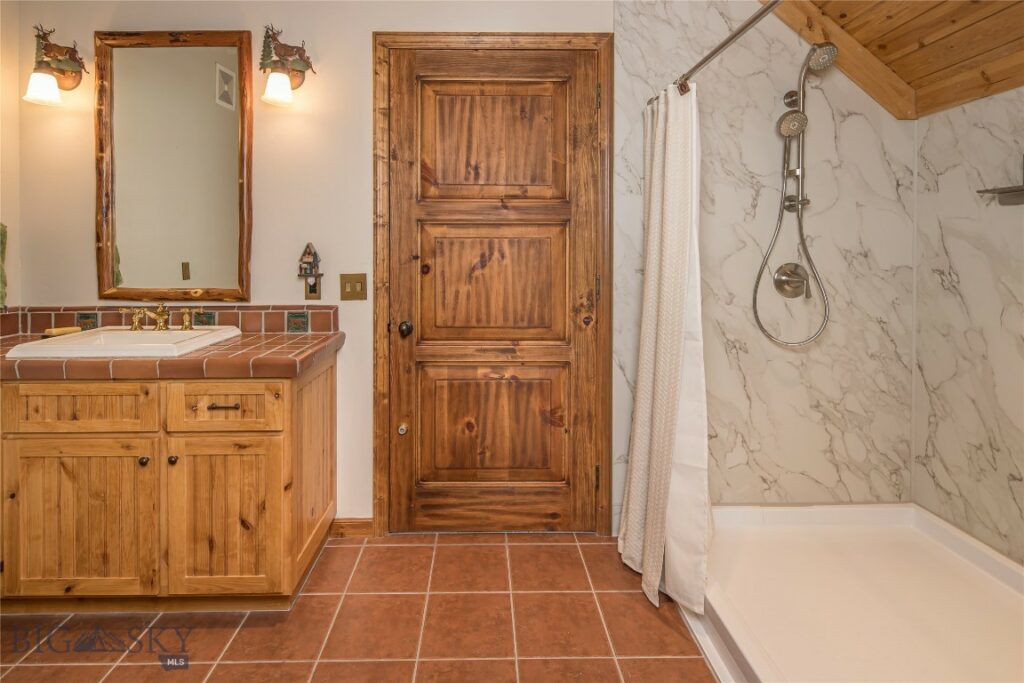 141 Black Wolf Ridge, Big Sky MT 59730