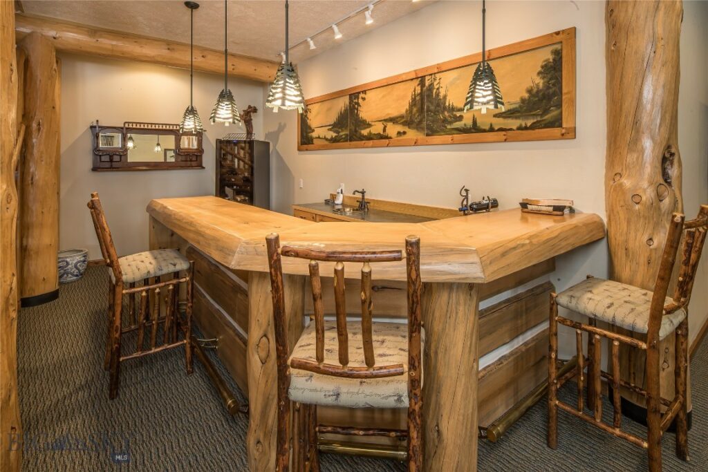 141 Black Wolf Ridge, Big Sky MT 59730