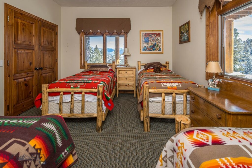 141 Black Wolf Ridge, Big Sky MT 59730