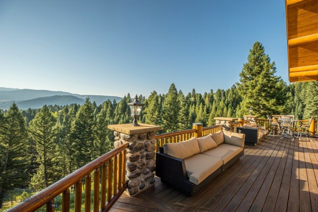 141 Black Wolf Ridge, Big Sky MT 59730
