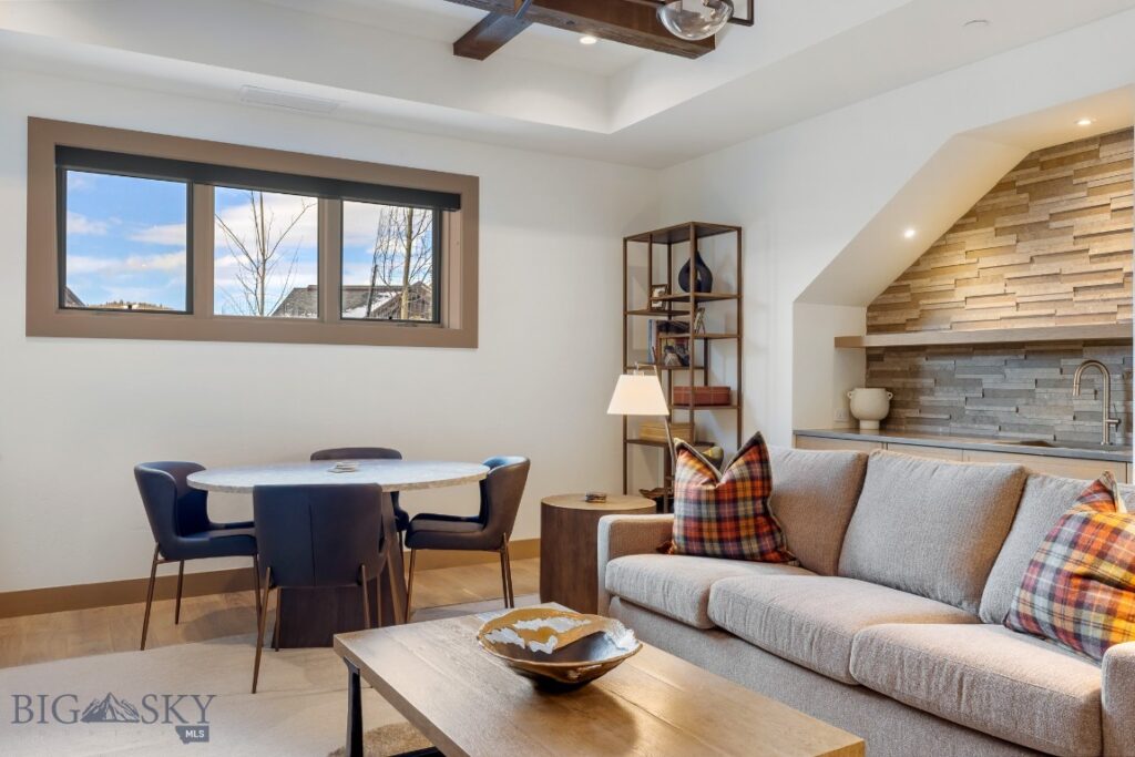 28 Pale Morning Spur, Big Sky MT 59716