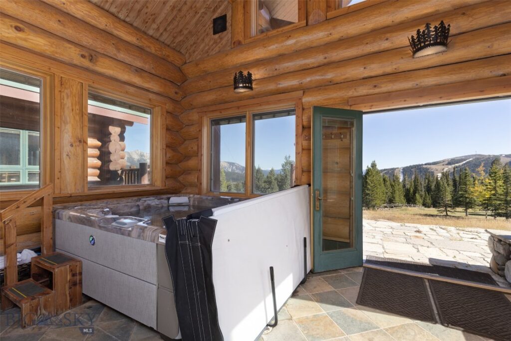 18 Half Hitch, Big Sky MT 59716