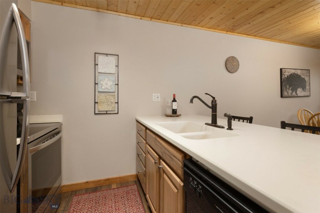 45 Turkey Leg Road, Big Sky MT 59716