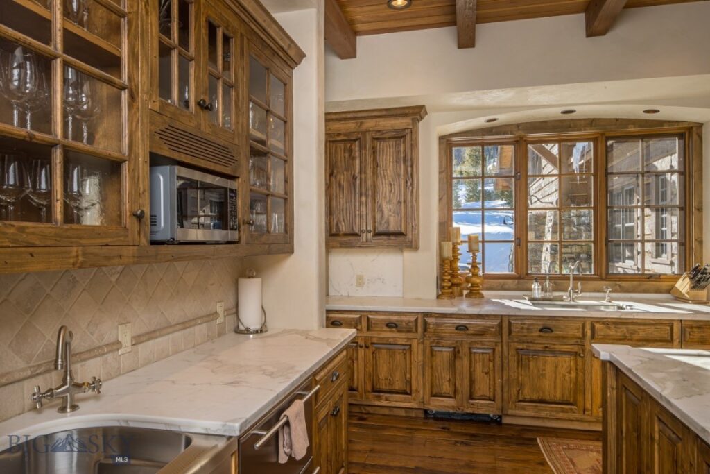 6 Latigo Road, Big Sky MT 59716