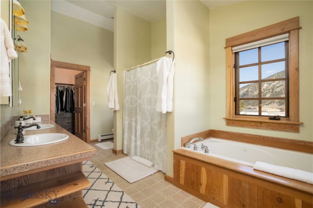 250 Silver Run Road, Big Sky MT 59730