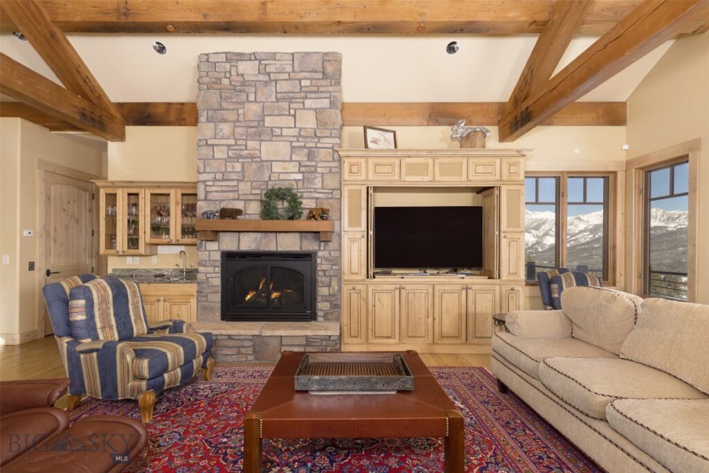 16 Half Hitch, Big Sky MT 59716