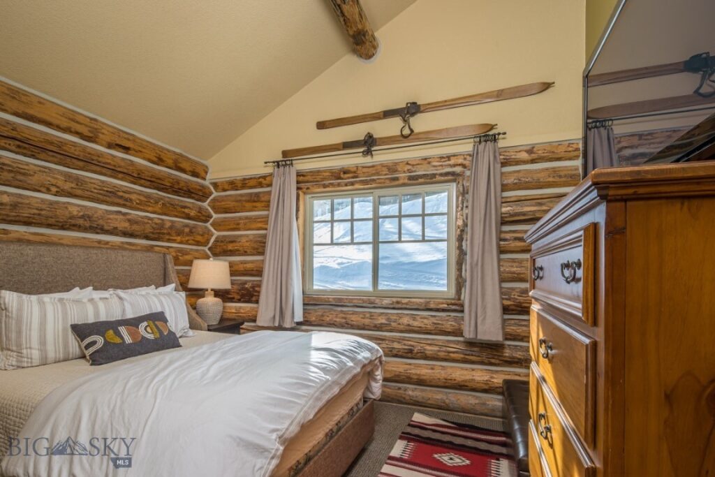 11 Bandit Way, Big Sky MT 59720