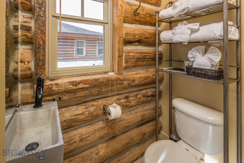 11 Bandit Way, Big Sky MT 59720