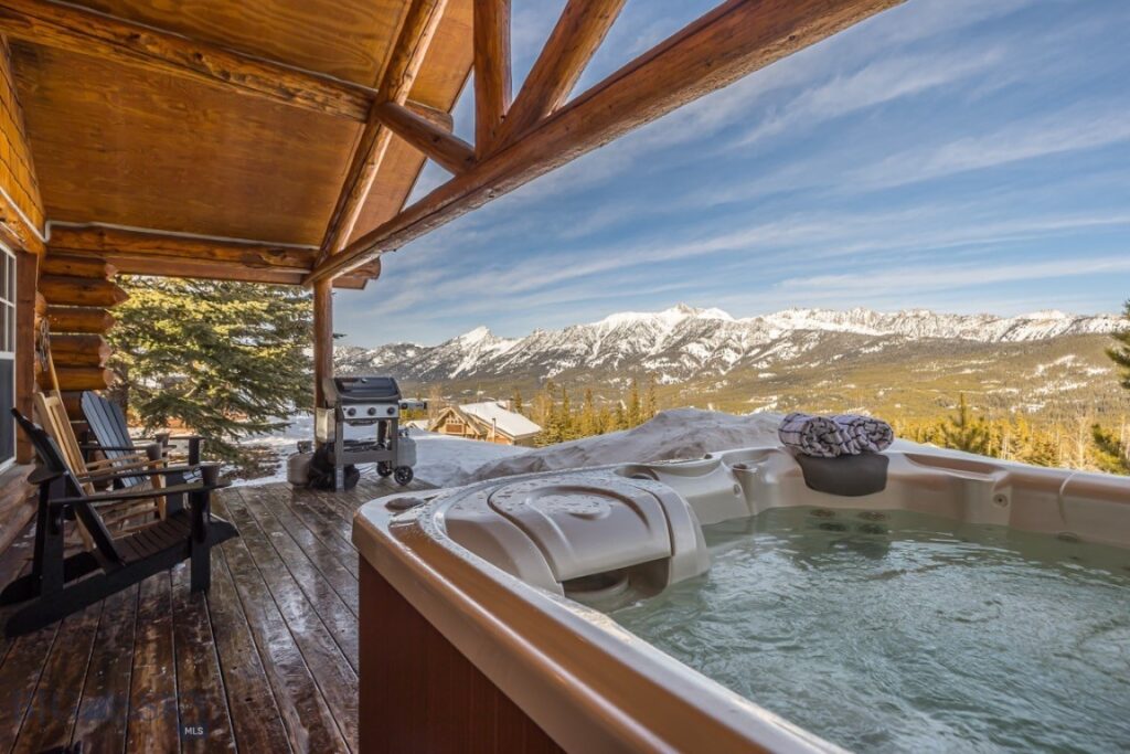 11 Bandit Way, Big Sky MT 59720