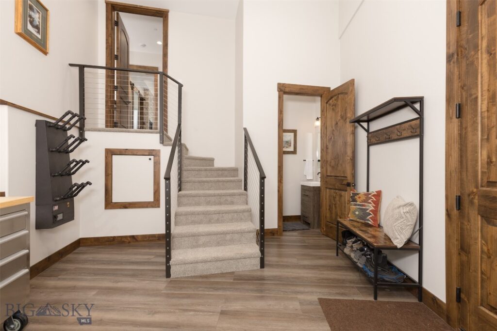 19 White Grass, Big Sky MT 59716