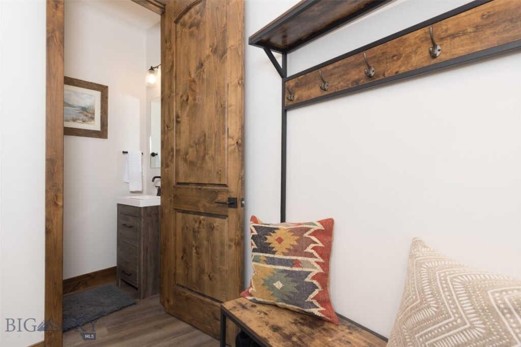 19 White Grass, Big Sky MT 59716