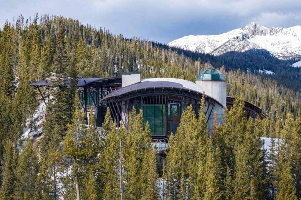 149 Beehive Basin Road, Big Sky MT 59716